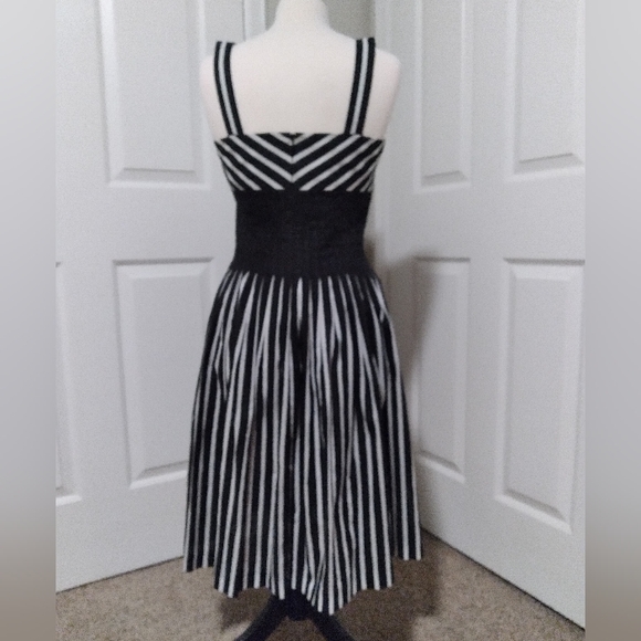 Suzi Chin For Maggie Boutique Summer Dress Sz 8 - Picture 3 of 5
